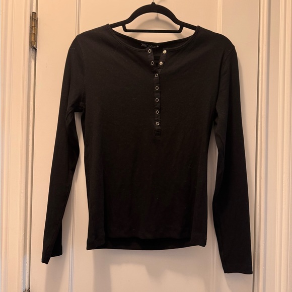 NWT Zara Rib Knit Snap Front Long Sleeve Top - Picture 1 of 4